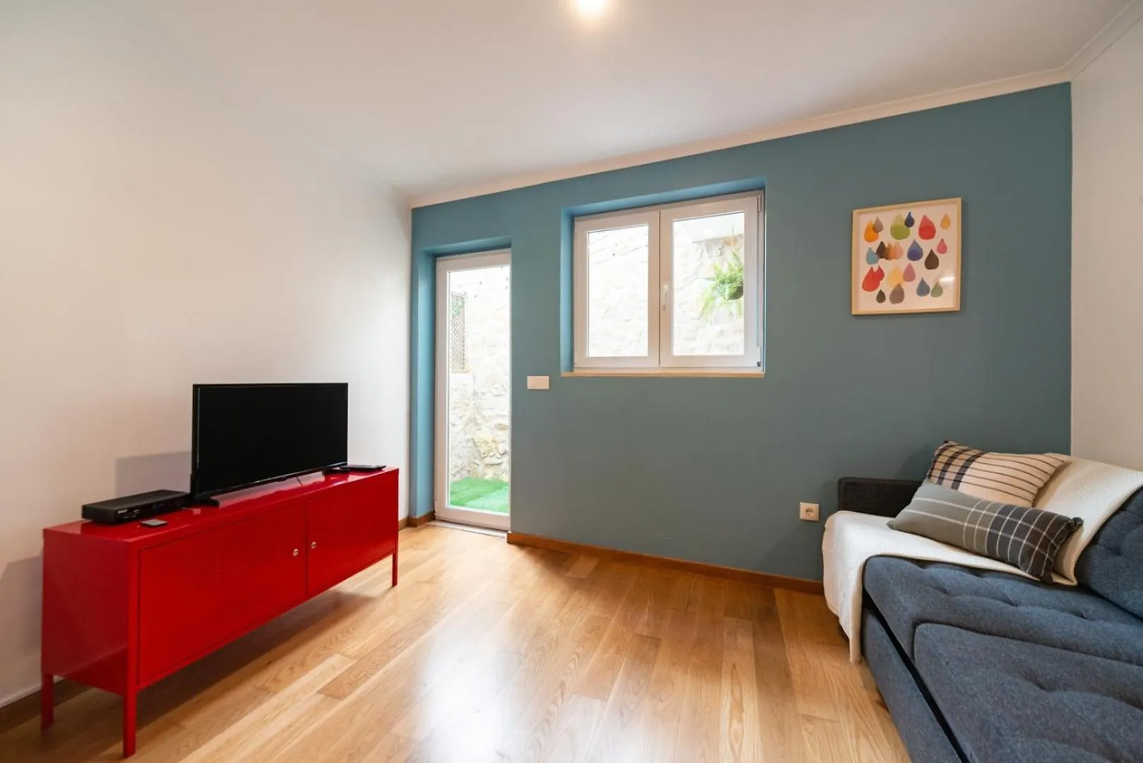 Apt With Private Terrace 250M To Largo Intendente Lisboa 0*,