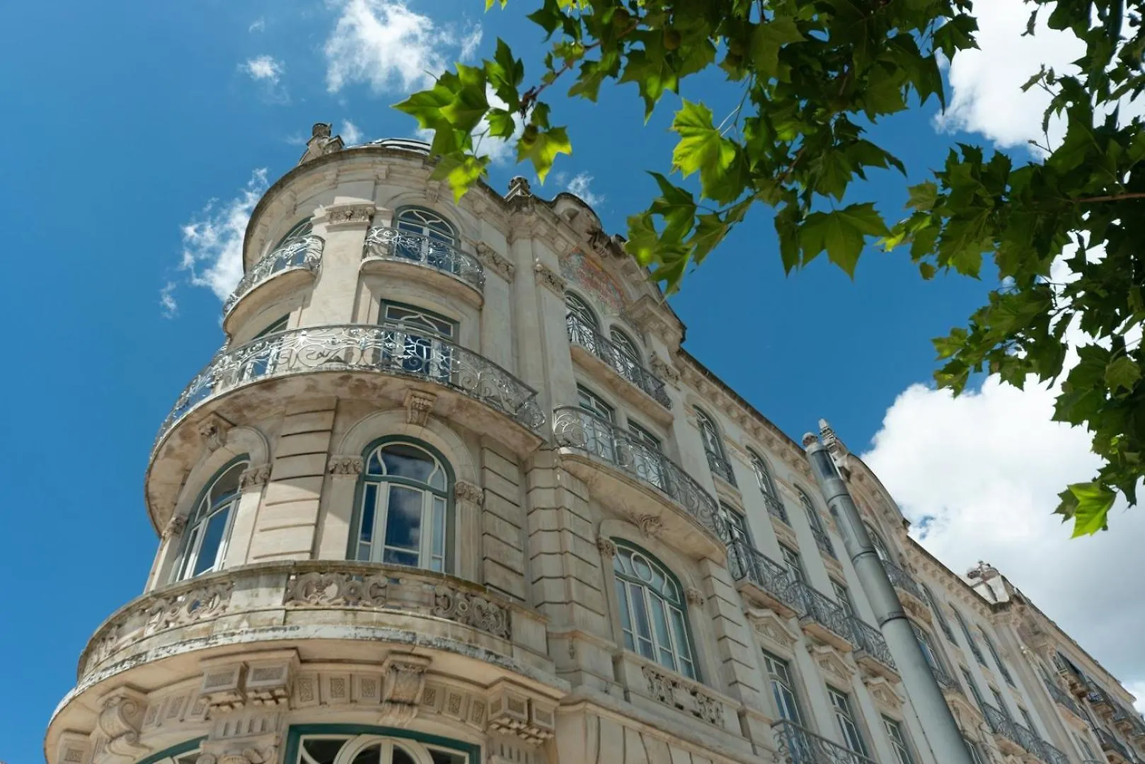 Appartement Apt With Private Terrace 250M To Largo Intendente Lisboa Portugal