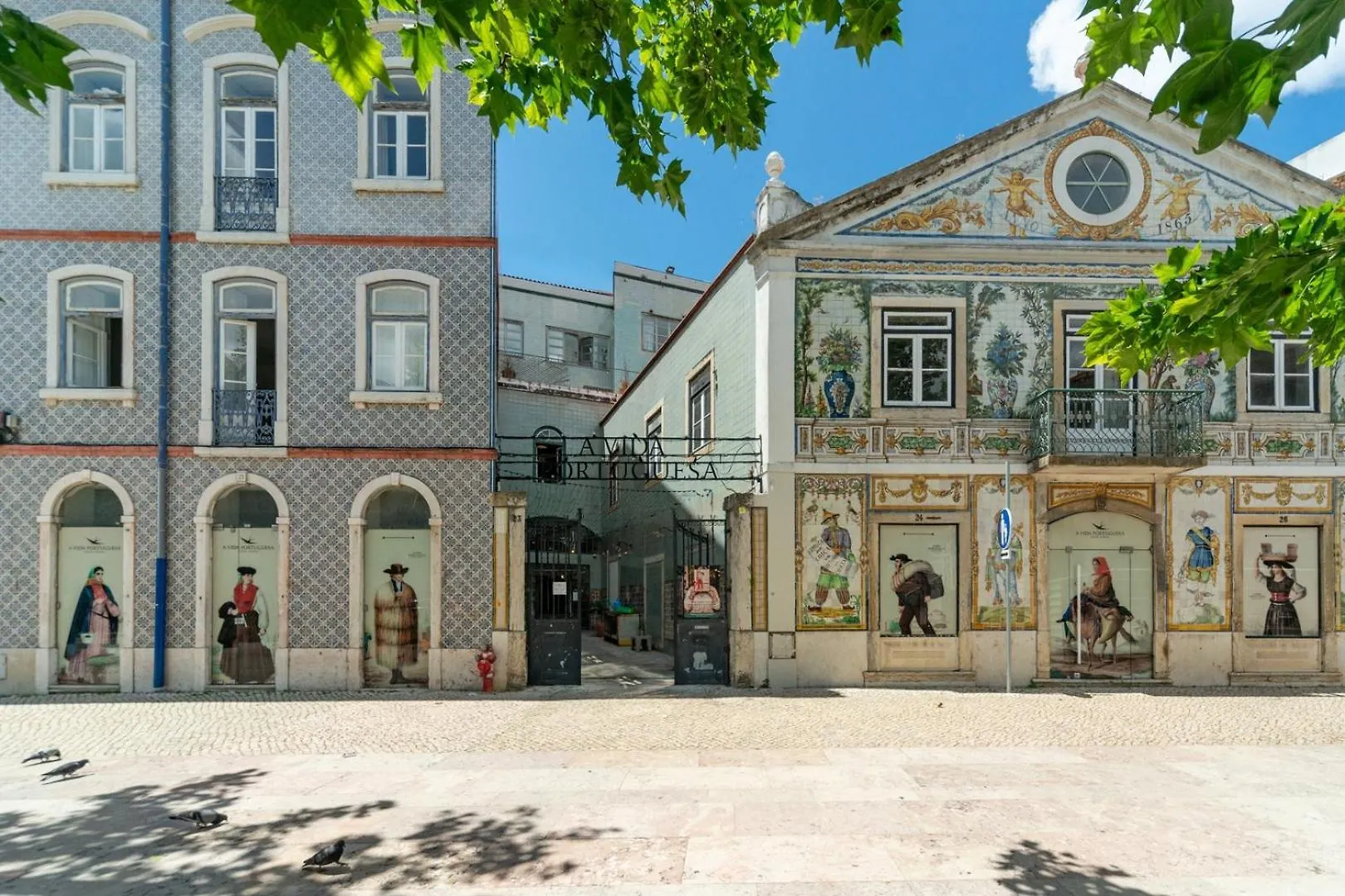 Apt With Private Terrace 250M To Largo Intendente Lisboa 0*,  Portugal